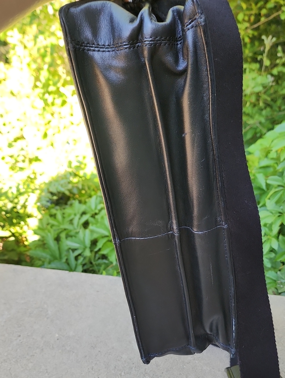 Kenneth Cole Black Leather Briefcase - Picture 6 of 17